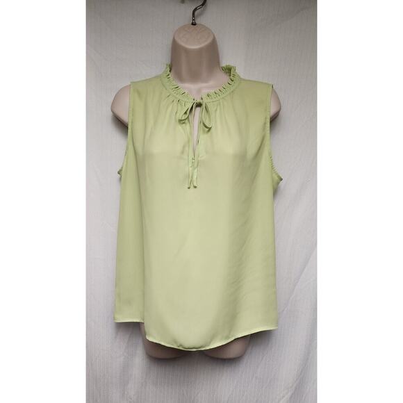 Ann Taylor Factory Lime Green Sleeveless Front Tie Flowry Top Size Medium - Picture 2 of 6